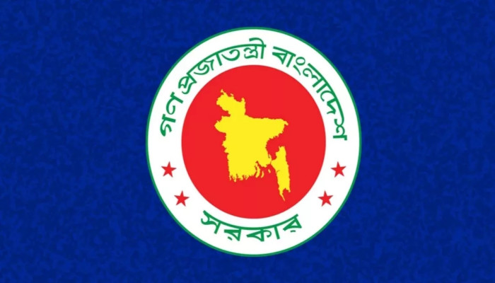 তেল পাচার ও অবৈধ মজুতের তথ্য দিলেই লাখ টাকা পুরস্কার: সরকারের বড় ঘোষণা