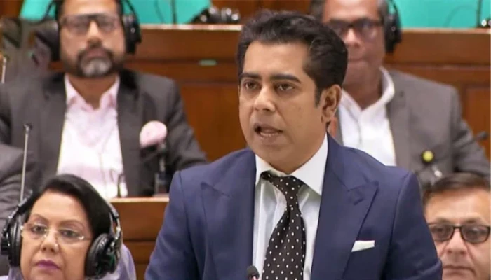 ‘জেন-জি হোন, জামায়াত জেনারেশন হবেন না’: সংসদে ব্যারিস্টার পার্থের হুঁশিয়ারি