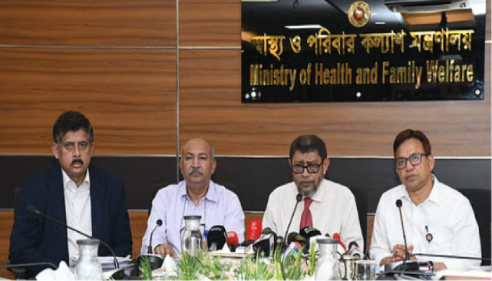 আদ্-দ্বীন হাসপাতালে নবজাতক মৃত্যু: সর্বোচ্চ শাস্তির হুঁশিয়ারি স্বাস্থ্যমন্ত্রীর