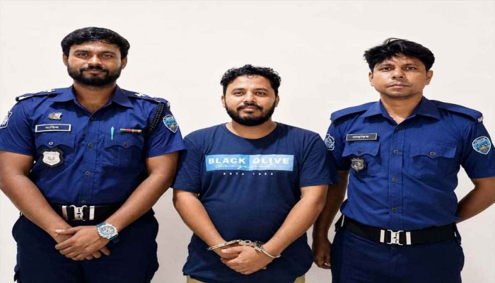 চাঁদপুরে হত্যা মামলার প্রধান আসামি গ্রেফতার, আদালতে পাঠিয়েছে পুলিশ